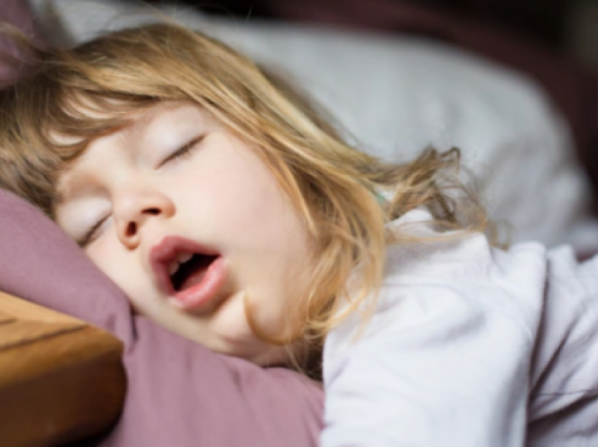 Koha e mjaftueshme e gjumit për fëmijët