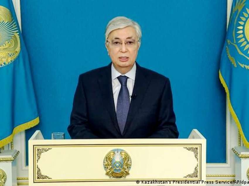 DW/ Kazakistan: Presidenti urdhëron policinë të hapë zjarr