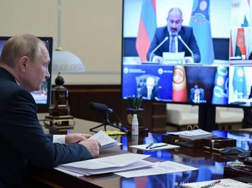 Putin paralajmëron se trazirat dhe revolucionet nuk do të lejohen