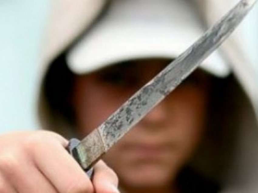 Prokuroria jep detaje për gruan që e therri burrin me thikë