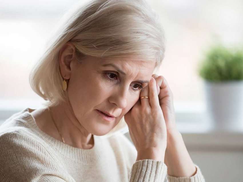 Problemet e zakonshme shëndetësore që dyfishojnë rrezikun e humbjes së kujtesës tek gratë