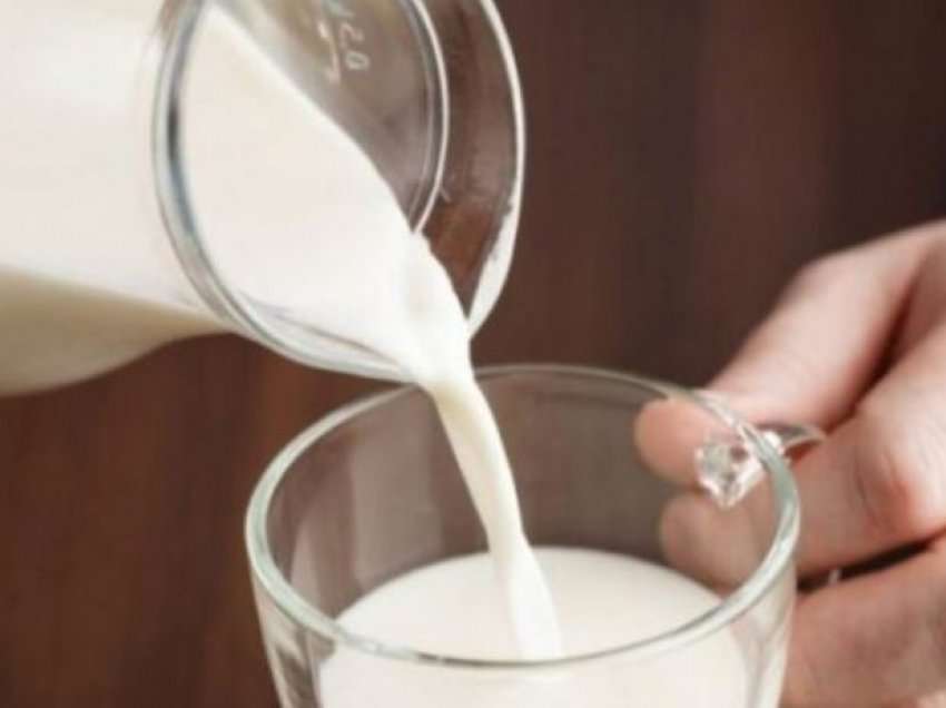 Studimi i fundit: Konsumimi i tepërt i qumështit sjell këto 3 probleme shëndetësore