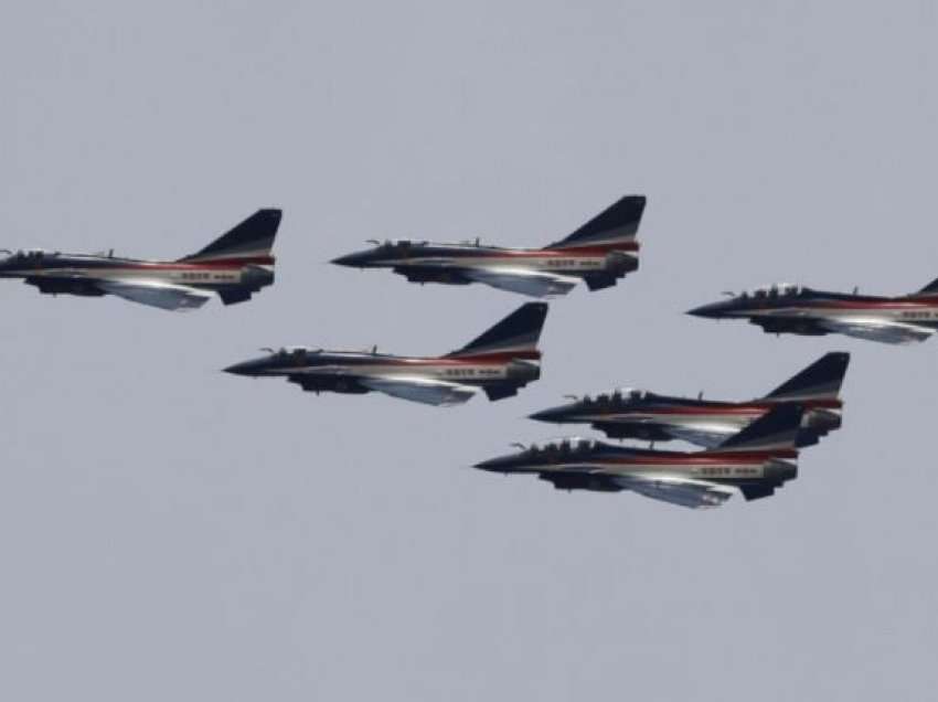 Kina sërish dërgon avionë luftarakë drejt Tajvanit