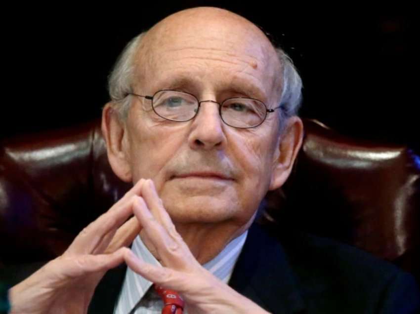 Media amerikane: Anëtari liberal i Gjykatës së Lartë, Stephen Breyer do të dalë në pension