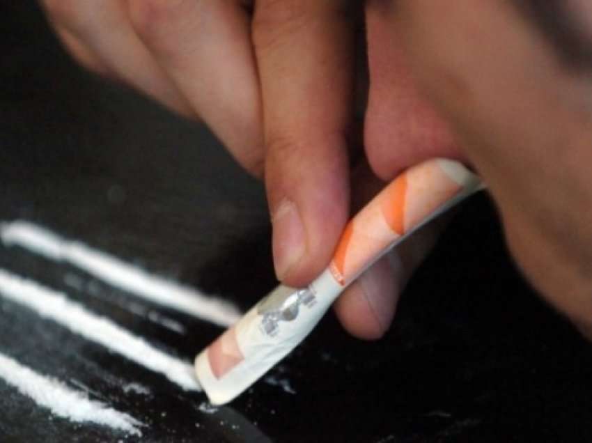Kërkohet angazhim më i madh i institucioneve për parandalimin e përdorimit të narkotikëve