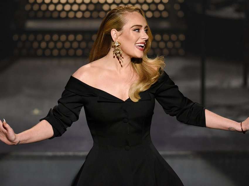 “Po vuaja nga ankthi”/ Adele zbulon arsyen e vërtetë të humbjes në peshë dhe zhgënjimin e fansave të saj