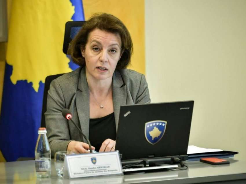 “Kërkoi largimin e flamurit të UÇK-së nga Konsullata”, Donika Gërvalla i kundërpërgjigjet Lulzim Krasniqit