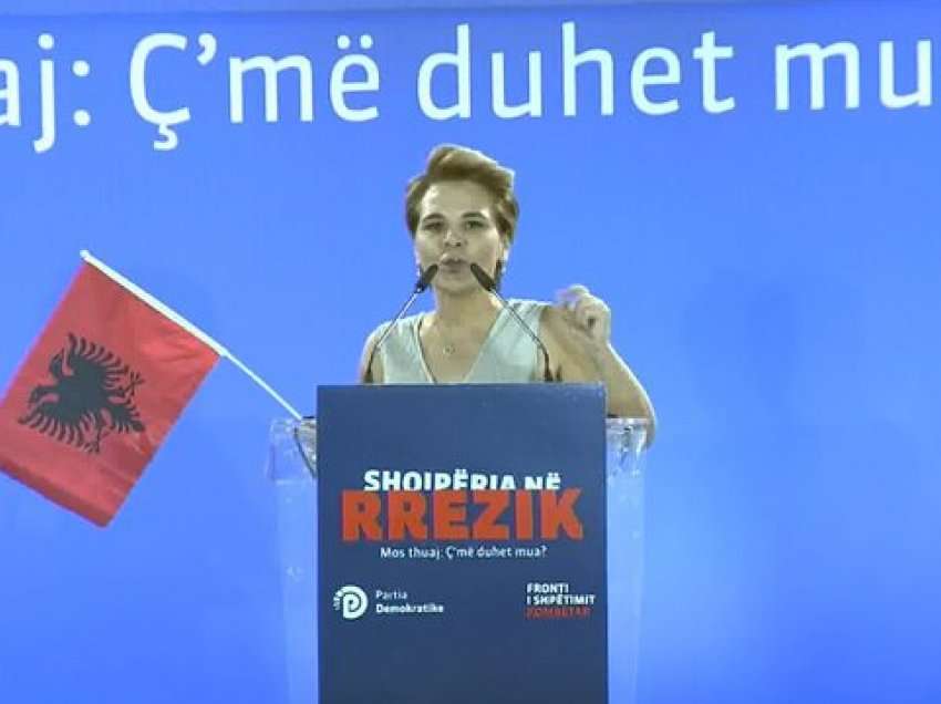 Kryemadhi nga protesta: Rama vegël qorre e grupeve anti-shqiptare, të mblidhemi të gjithë për shpëtimin e Shqipërisë