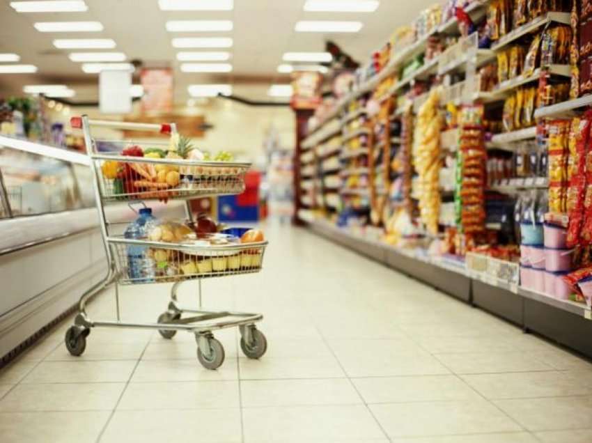 Gjendje alarmante në Kosovë| Rriten përsëri produktet ushqimore, inflacioni shkon në rekord mbi 14 për qind
