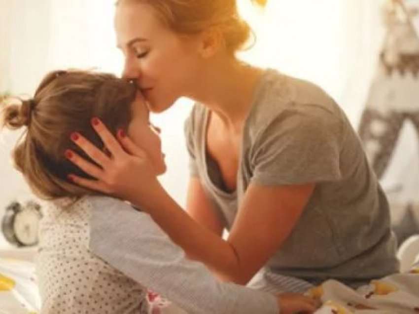 Çrregullimet e ankthit trashëgohen më lehtë nga nënat tek vajzat