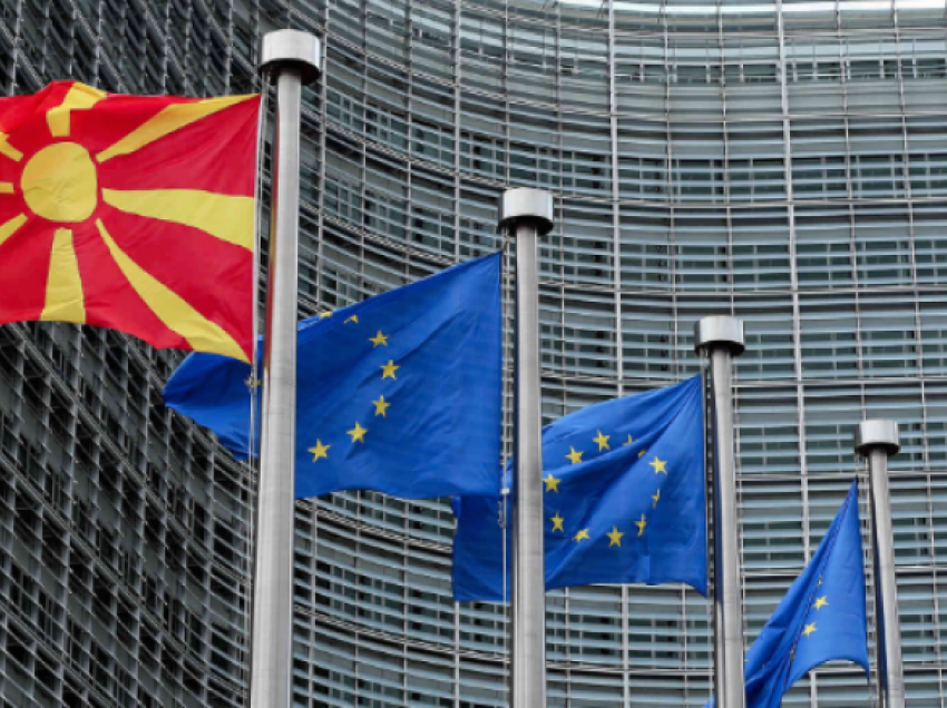 Pas 17 viteve, Maqedonia e Veriut mbajti konferencën e parë dhe filloi procesin e skriningut për anëtarësim në BE