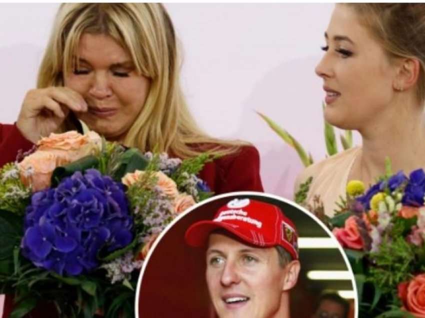 Gruaja e Michael Schumacher shpërtheu në lot