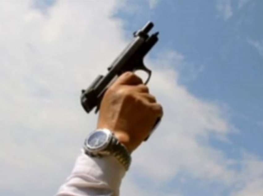 Gjuajtje me armë në një aheng në Prizren, arrestohet i dyshuari