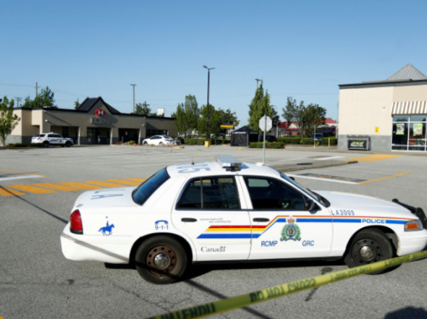 Tre të vdekur, përfshirë dhe të armatosurin nga të shtënat në Kanada