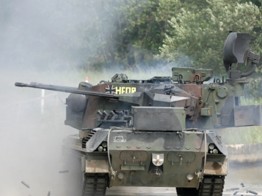 Ukraina merr tanket e para kundërajrore nga Gjermania