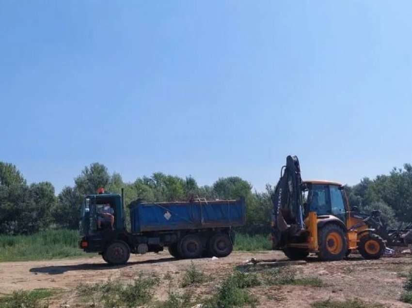 Komuna e Aerodromit filloi pastrimin e deponive ilegale, përfshirë edhe atë të madhen në Lisiçe të Poshtme