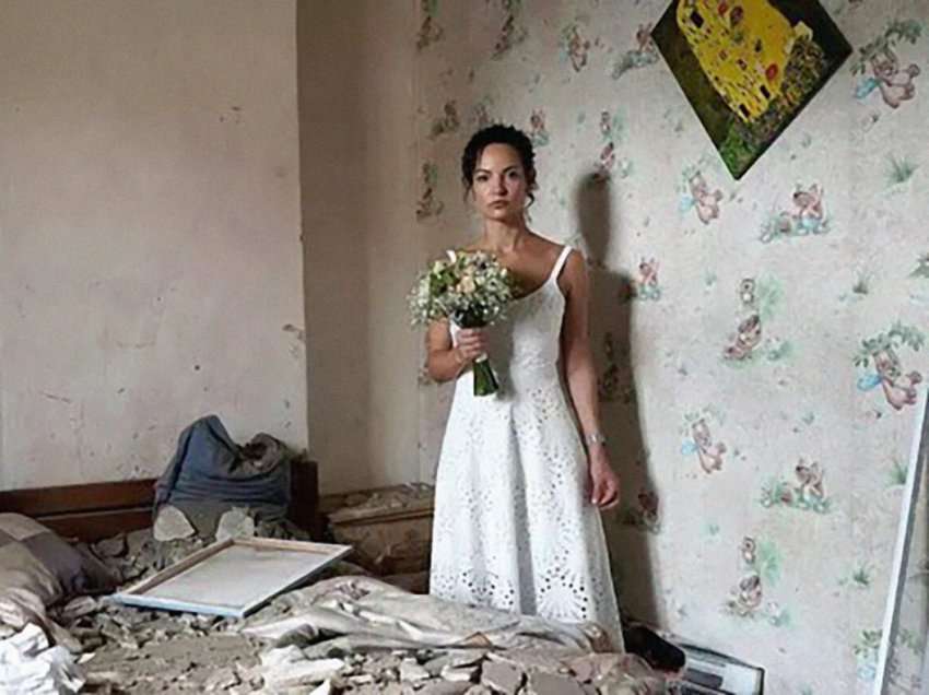 Në 5 muaj luftë u martuan 8 herë më shumë çifte në Ukrainë