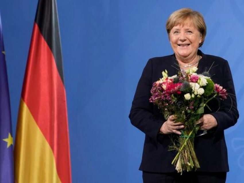 Angela Merkel u bën thirrje aleatëve të bashkohen dhe të ndalojnë luftën barbare të Rusisë