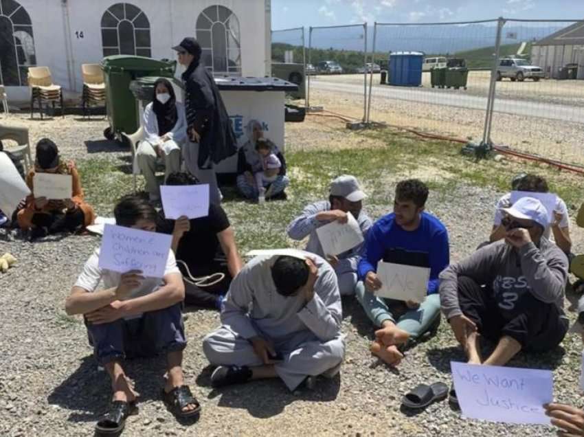 Shqetësimet e sigurisë bllokojnë disa të evakuuar afganë në Kosovë