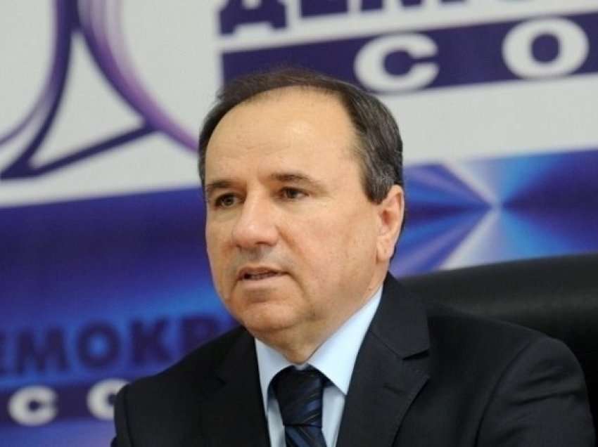 Trajanov: Numri i deputetëve të ulet në 90