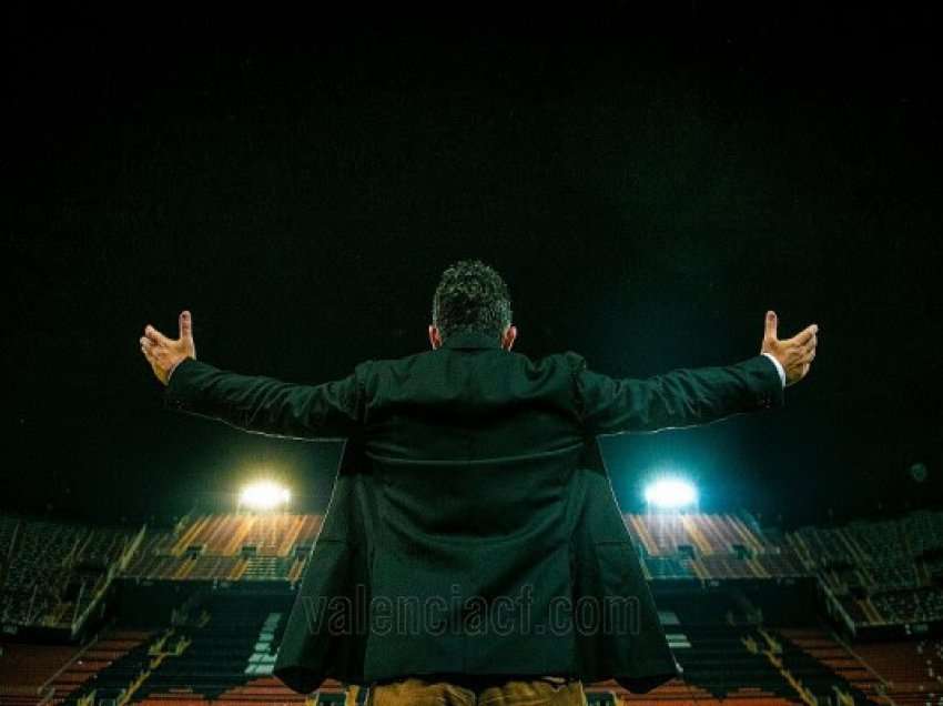 Zyrtare, Gattuso trajner i Valencias