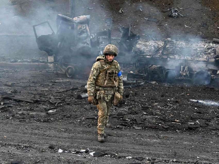 Alarmon komandanti ukrainas: 80% e njësitit janë të paaftë për luftë, shkak lëndimet dhe vdekjet 