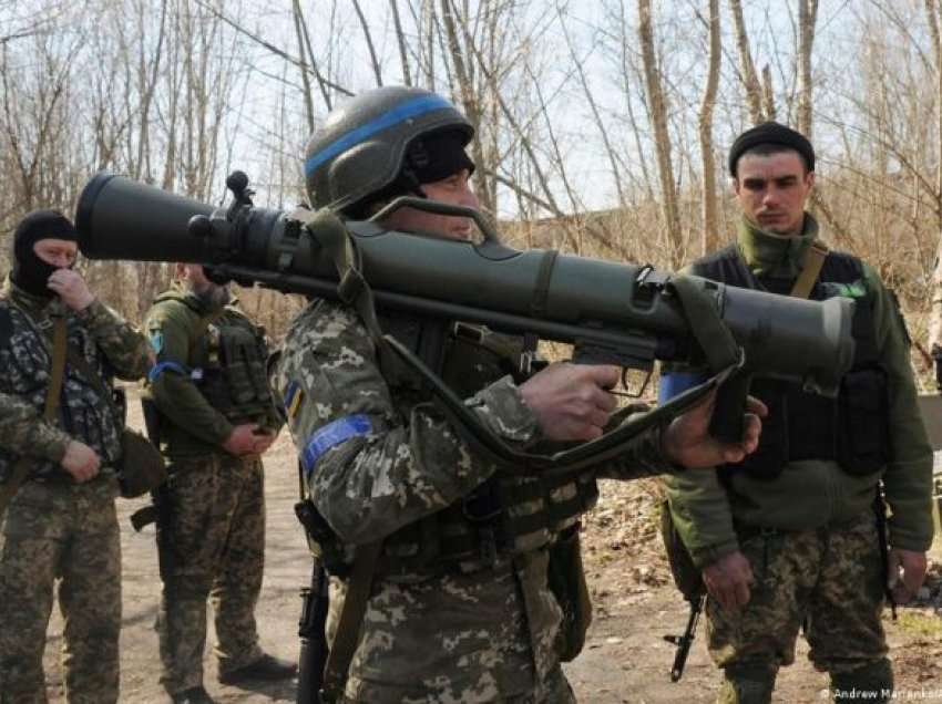 Kryetari i Kievit i bën thirrje fuqive perëndimore ta ndihmojnë Ukrainën me “çfarëdo që kanë nevojë” për ta ndalur luftën