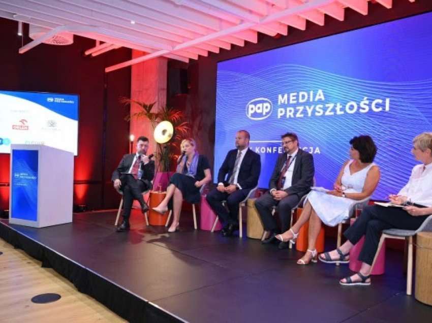 ​Konferenca e PAP trajton kërcënimet nga lajmet e rreme, merr pjesë edhe KosovaPress