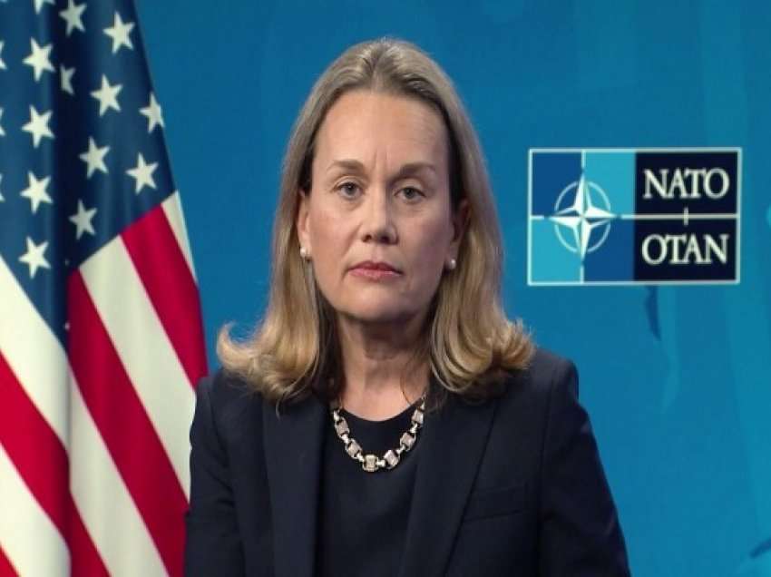 ​NATO nuk e konsideron zonën e ndalim-fluturimit, thotë ambasadorja amerikane