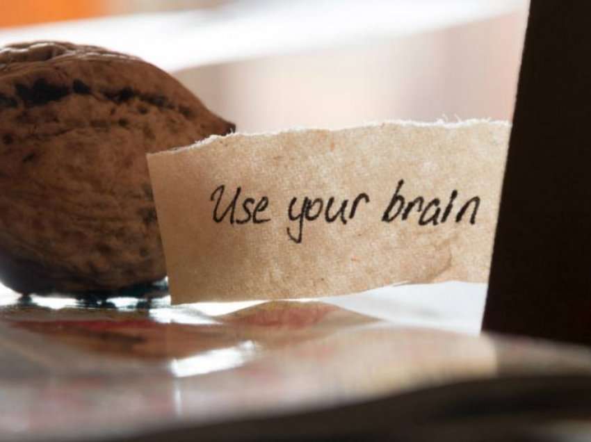 5 zakonet që dëmtojnë trurin