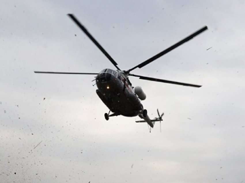 Momenti kur helikopterët rusë qëllojnë në qytetin port të Mariupolit