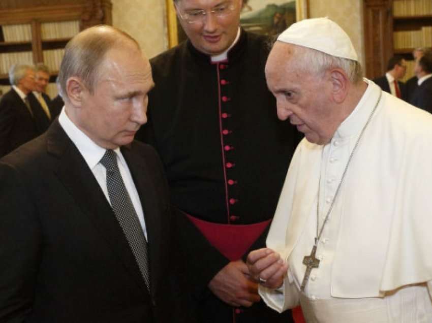Papa Françesku bëri thirrje për paqe, Lavrov komunikon me Vatikanin! Çfarë u bisedua