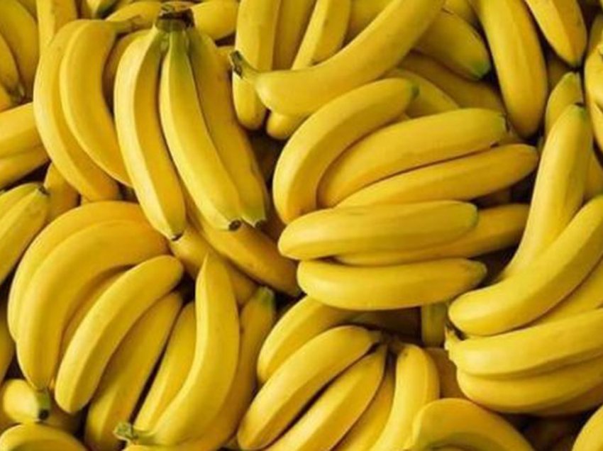 Praktikojeni që sot, ndryshimi që i ndodh trupit nëse filloni të konsumoni dy banane çdo ditë