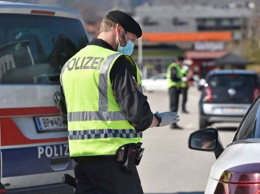 Policia zvicerane shkatërron rrjetin e trafikimit të drogës, arreston disa shqiptarë dhe konfiskon mijëra franga