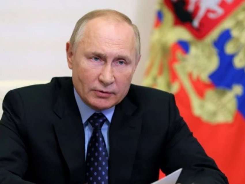 Putin shkarkon tetë gjeneralë