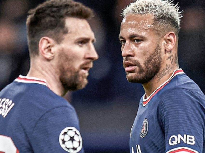 Dyshja Messi - Neymar po vërshëllehen nga tifozët