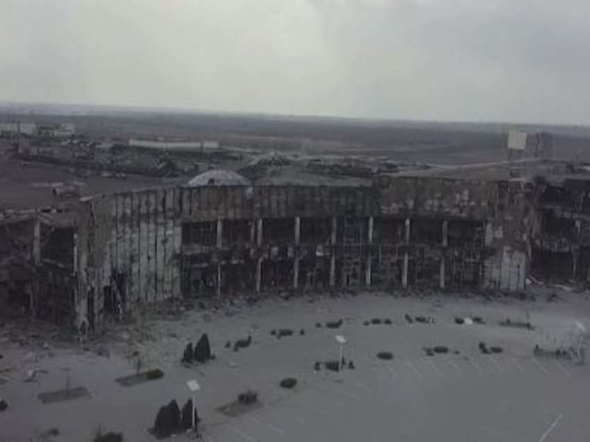 Pamjet me dron tregojnë nivelin e shkatërrimit në Mariupol