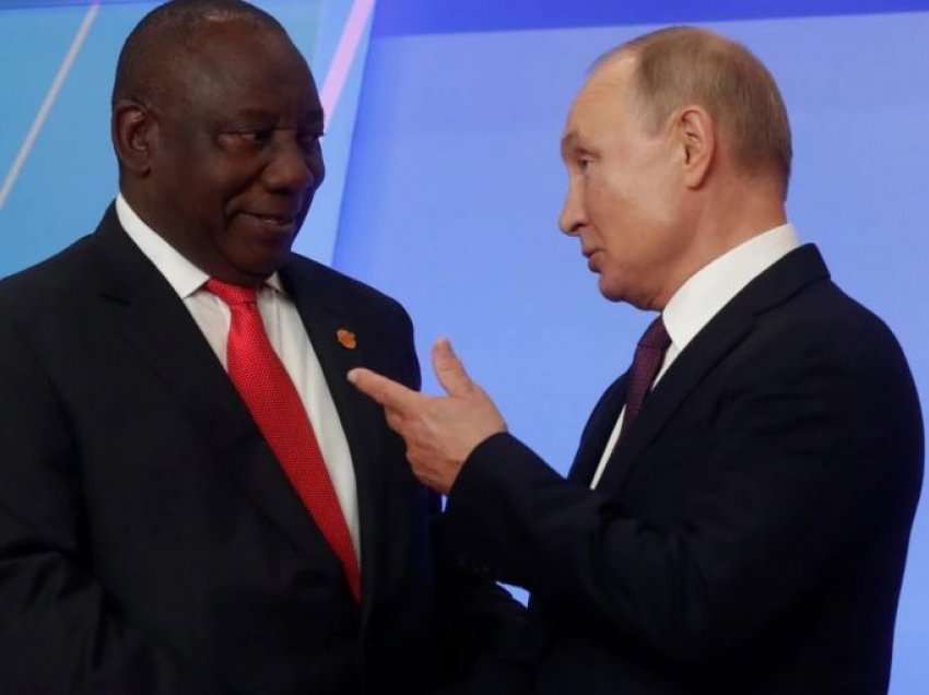 Rusia forcon lidhjet me Afrikën