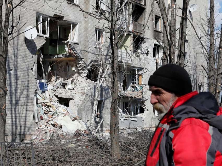Rusia ka humbur 15,000 persona nga personeli që nga fillimi i luftës, thotë autoriteti ukrainas
