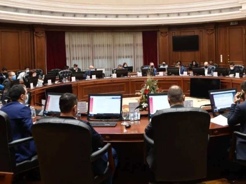 Qeveria e Maqedonisë tërheq Propozim-ligjin për evidencë personale