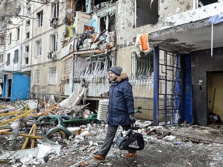 Vetëm në Kharkiv janë shkatërruar mbi 1 mijë ndërtesa banimi