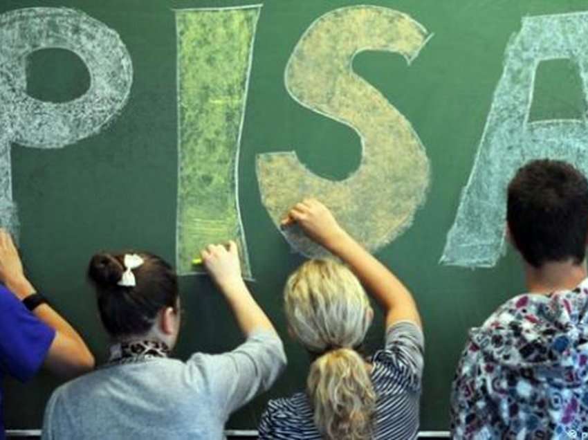 7 mijë nxënës do t’i nënshtrohen testit PISA