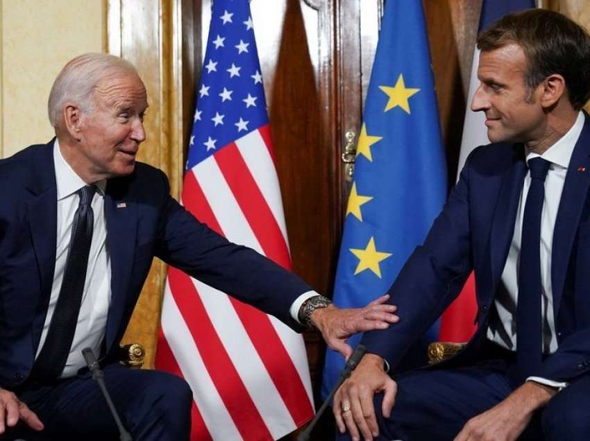 Macron kundërshton presidentin Biden!