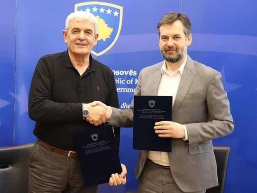 Federata Atletike e Kosovës dhe MKRS, nënshkruan memorandum bashkëpunimin...