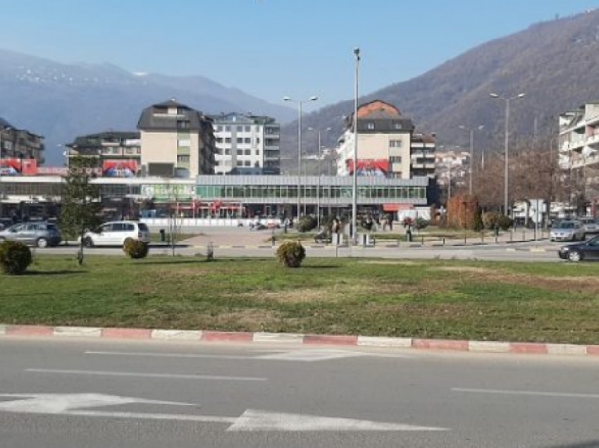 Prej sot në Tetovë fillon orari veror i parkingut zonal