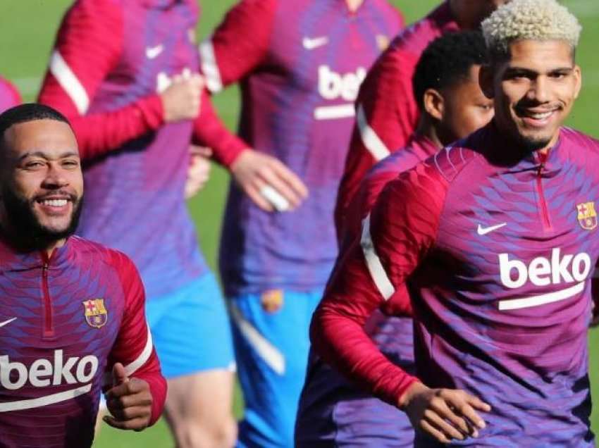 Barcelona pret 7 transferime të reja