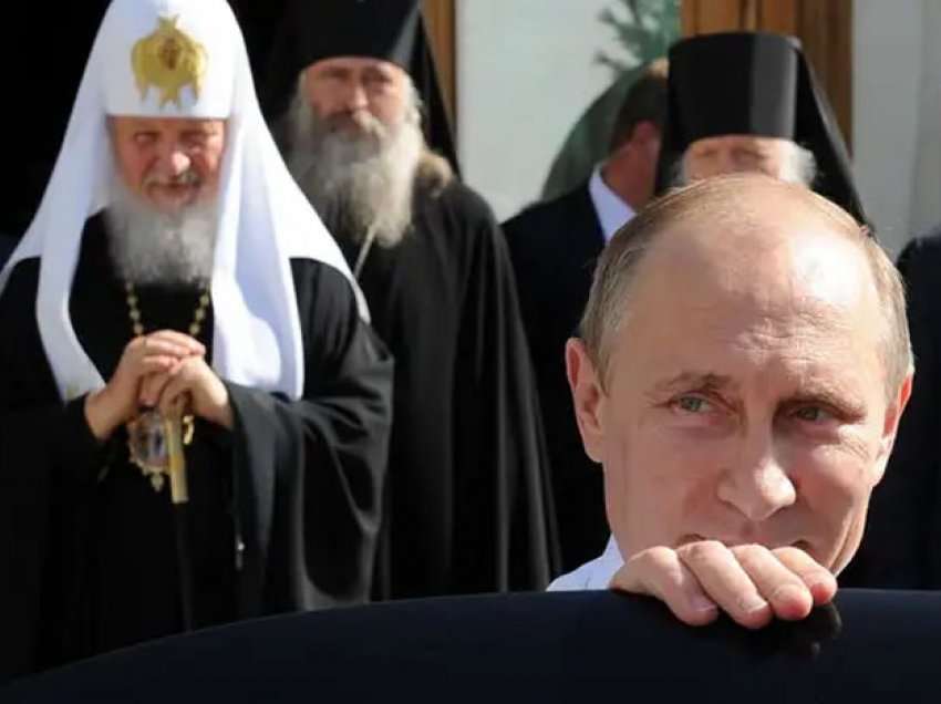 A është feja vija e re ndarëse, midis Rusisë dhe perëndimit?