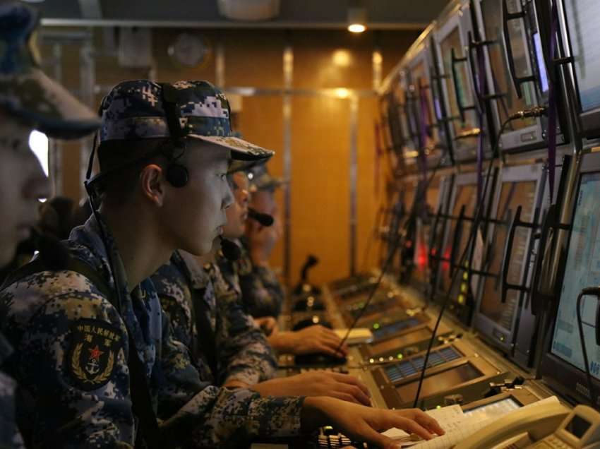 Japonia kritikon stërvitjen e përbashkët ushtarake 'provokative' të Kinës dhe Rusisë