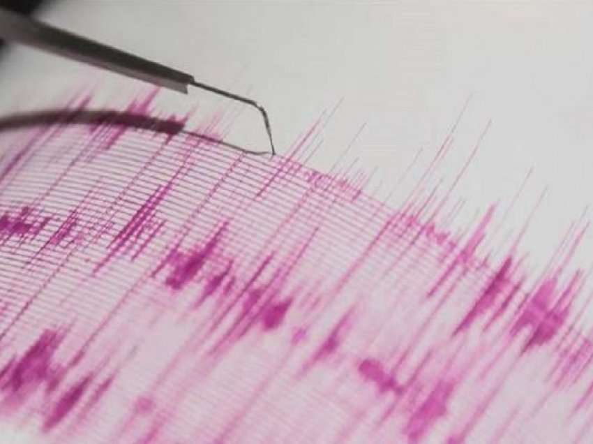 ​Tërmeti godet Perunë, kamera kap momentin e përplasjes