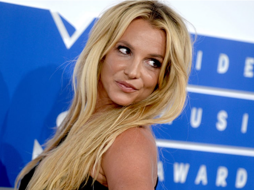 Britney Spears me dëmtime të pashërueshme nervore: Duart e mia janë të mpira plotësisht